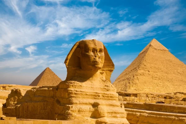 Cairo by Air from Hurghada Pyramids & Egyptian Museum