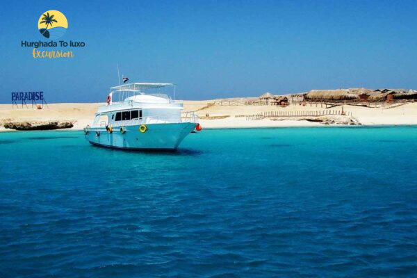 Private Boat Trip to Paradise Island Hurghada VIP Day Cruise