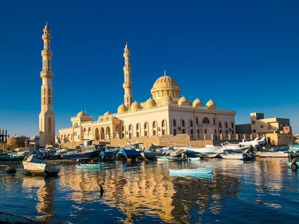 Hurghada City Tour Marina Mosque & Shopping