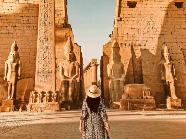 Luxor by Bus from Hurghada Group Tour Valley of Kings Karnak