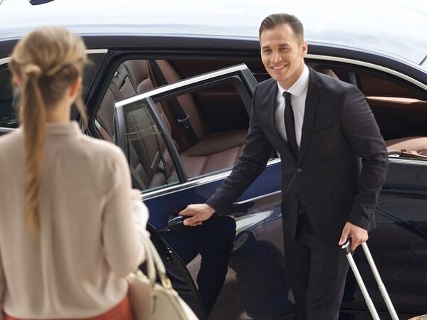 Hurghada Airport to Makadi Bay Private Transfer